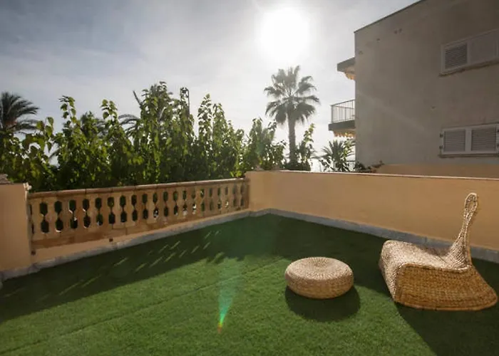 2 - House2 Garden In Front Of The - Ferrari Land Apartamento