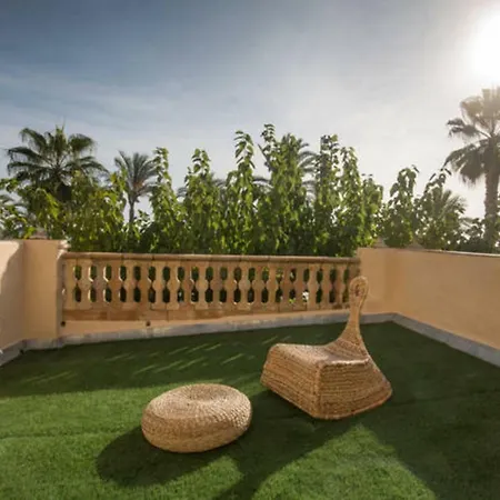Appartement 2 - House2 Garden In Front Of The - Ferrari Land
